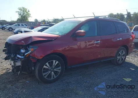 2017 Nissan Pathfinder S/Sv/Sl/Platinum z USA, uszkodzony, nr VIN 5N1DR2MM6HC666981